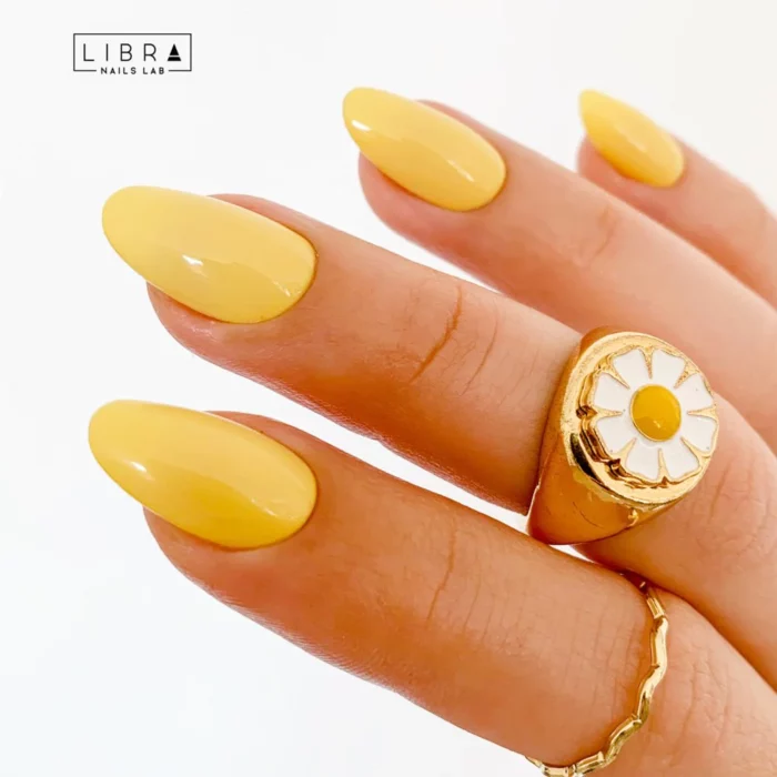 banana-split-hema-free-gel-polish-15ml-408236_fd46c868-321b-466a-92cc-d08b28894c3c
